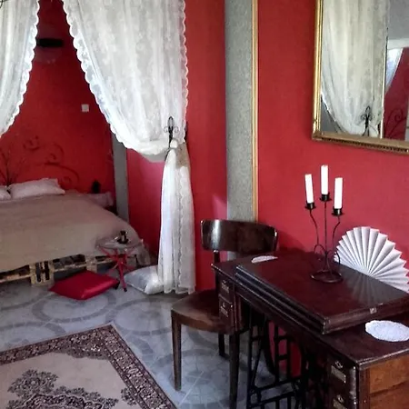 Romantic Studio Apartman *